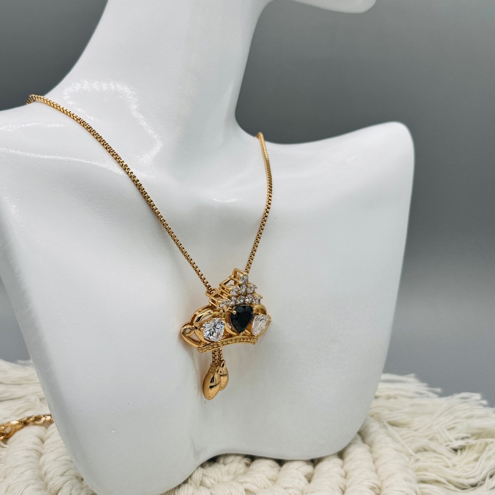 Crown Necklace 18K laminated gold - Picture 3 of 5